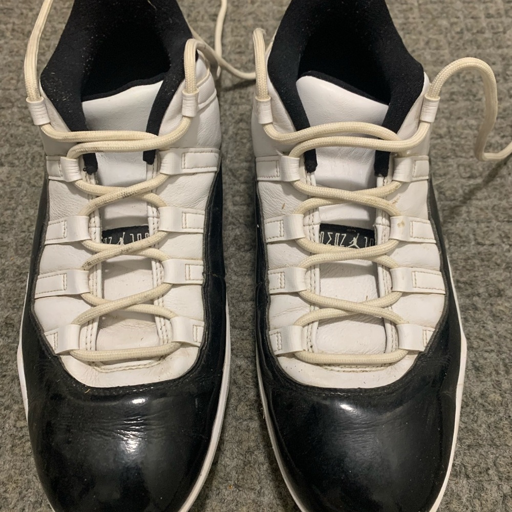 Air Jordan 11 Retro Low Golf Concord